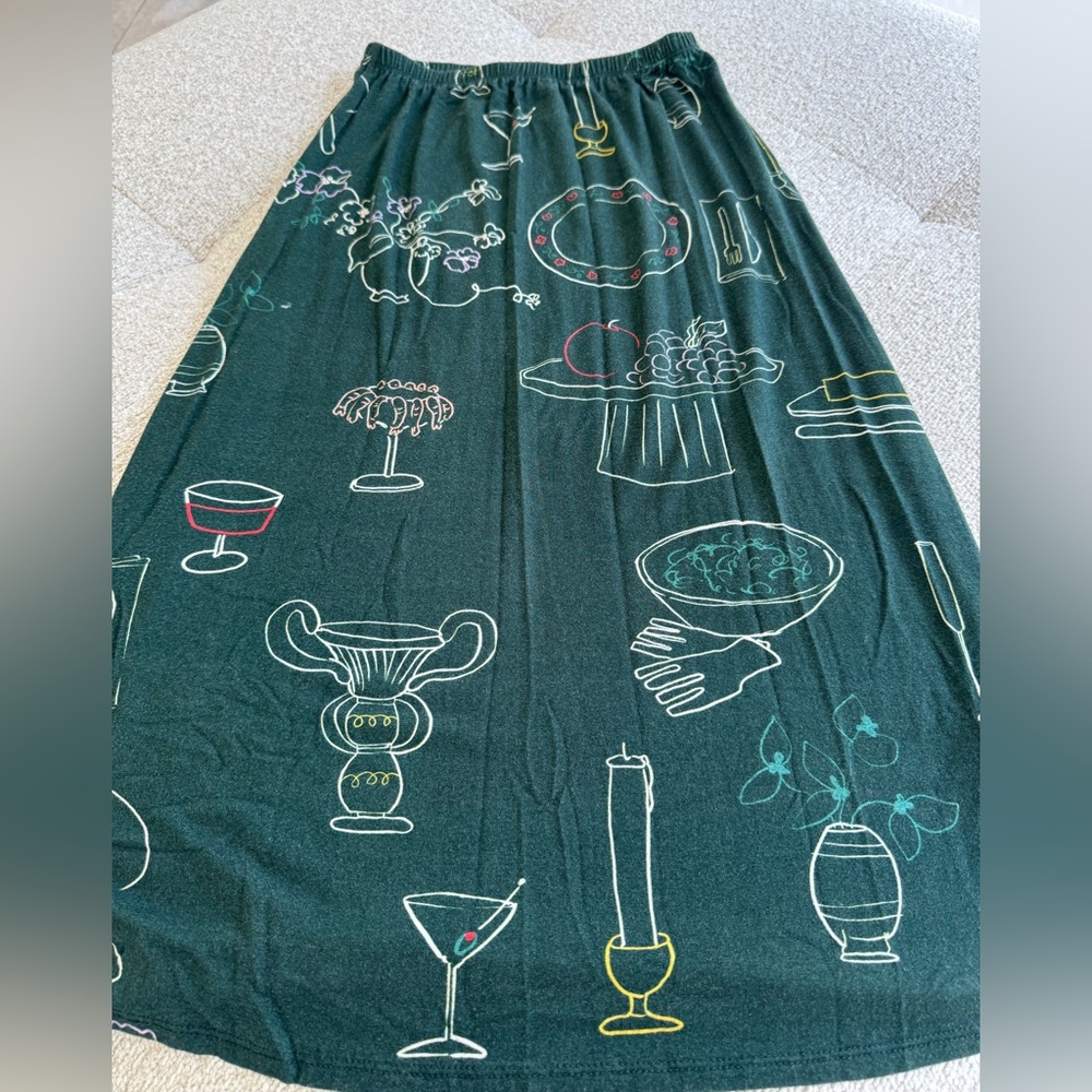 Lisa Says Gah Dark Green Midi Skirt with Multicolor Line Art